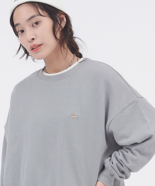 Dickies(ディッキーズ)の「Dickies/ディッキーズ 刺繍ロゴ裏毛クルーネック/バックプリント 長袖カットソー スリット チュニック(Tシャツ/カットソー・レディース・グリーン/ブラック系その他/オフホワイト/ブラック/ホワイト系その他/グリーン系その他・M/L)」の17枚目の写真