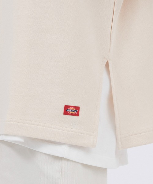 Dickies(ディッキーズ)の「Dickies/ディッキーズ 刺繍ロゴ裏毛クルーネック/バックプリント 長袖カットソー スリット チュニック(Tシャツ/カットソー・レディース・グリーン/ブラック系その他/オフホワイト/ブラック/ホワイト系その他/グリーン系その他・M/L)」の19枚目の写真