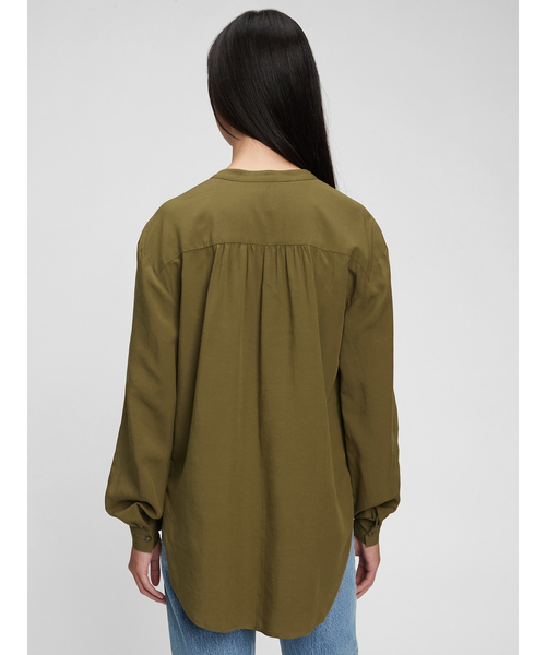 GAP(ギャップ)の「ポップオーバー チュニックシャツ(シャツ/ブラウス・レディース・ホワイト/ブラック/Olive ・XS/S/M/L/XXS)」の9枚目の写真