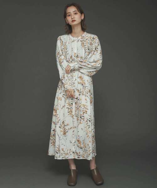 SENSE OF PLACE by URBAN RESEARCH（センスオブプレイスバイアーバンリサーチ）の「リーフプリントウエストタックワンピース（ワンピース・レディース・ブラック系その他/ホワイト系その他・ONE）」の19枚目の写真