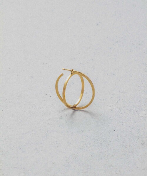 and cloud(アンドクラウド)の「2way Planet Charm Hoop Pierce / Single(ピアス(片耳用)・レディース・ブラック/シルバー/イエローゴールド・FREE)」の17枚目の写真