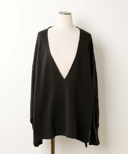 OUVRAGE CLASSE(ウヴラージュクラス)の「ディープVネックプルオーバー(スウェット・レディース・チャコールグレー/アイボリー・FREE)」の10枚目の写真