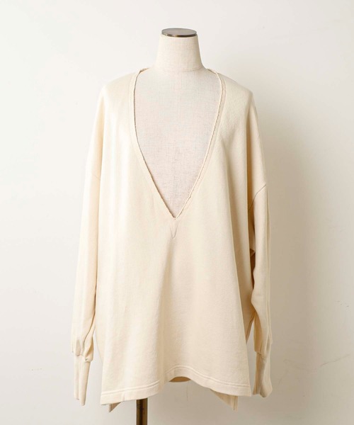 OUVRAGE CLASSE(ウヴラージュクラス)の「ディープVネックプルオーバー(スウェット・レディース・チャコールグレー/アイボリー・FREE)」の12枚目の写真