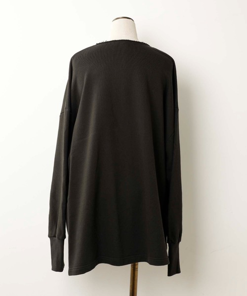 OUVRAGE CLASSE(ウヴラージュクラス)の「ディープVネックプルオーバー(スウェット・レディース・チャコールグレー/アイボリー・FREE)」の19枚目の写真