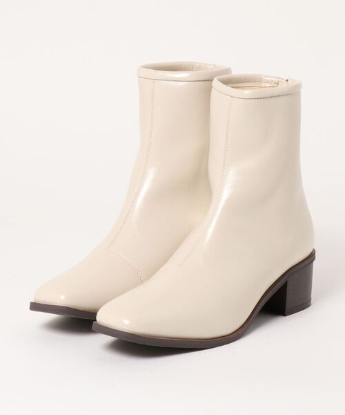 RETRO GIRL(レトロガール)の「スクエアトゥブーツ(ブーツ・レディース・オフホワイト/キャメル/ブラック・L/M)」の6枚目の写真