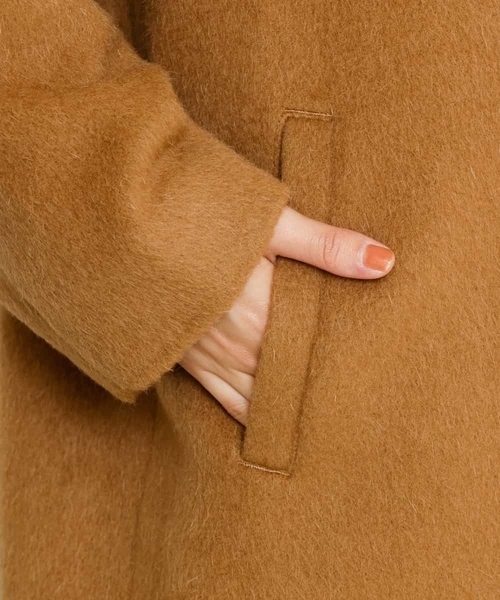 a.v.v（アーヴェヴェ）の「【a.v.v Charme】スタンドカラーシャギーロングコート（ピーコート・レディース・サンドベージュ・38/40/36）」の11枚目の写真