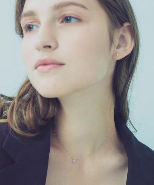 ete（エテ）の「○K10MPG レイヤー ホースシュー パヴェ ネックレス