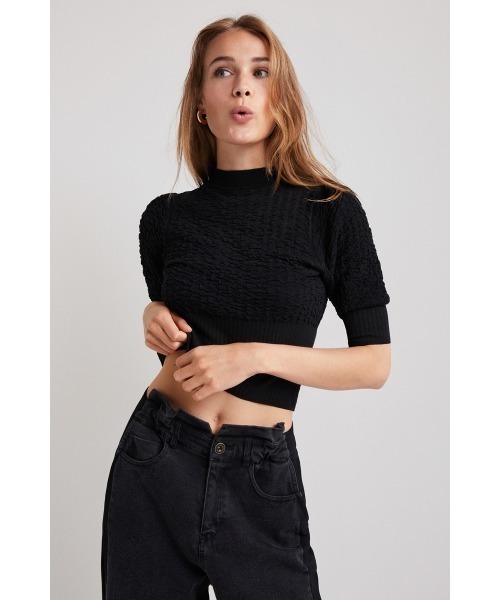 Desigual(デシグアル)の「トリコット Tシャツ(Tシャツ/カットソー・レディース・レッド/ブラック・L/XL/M/S/XS)」の1枚目の写真