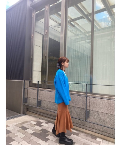 SLY(スライ)の「V/N MG LOOSE TOPS Vネック ミドルゲージ ルーズ トップス(ニット/セーター・レディース・ブラック/アイボリー/ブルー・FREE)」の15枚目の写真
