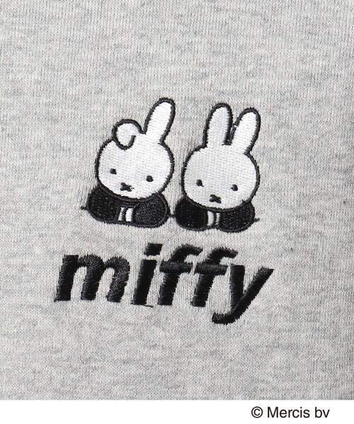 BASECONTROL(ベースコントロール)の「◆miffy ミッフィー / バックグラフィック 裏毛フーディー(パーカー・メンズ・ブラック/グレー/アイボリー・02/03/04)」の4枚目の写真