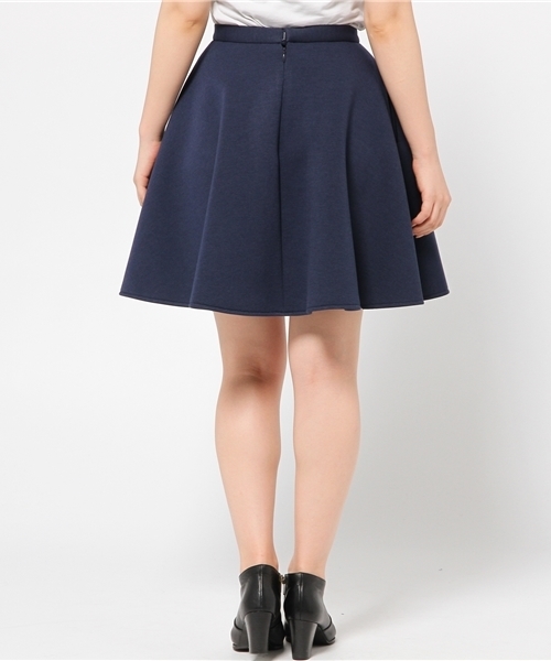 ELFORBR（エルフォーブル）の「ボンディングサーキュラースカート（スカート・レディース・グレー/ネイビー・38/36）」の5枚目の写真