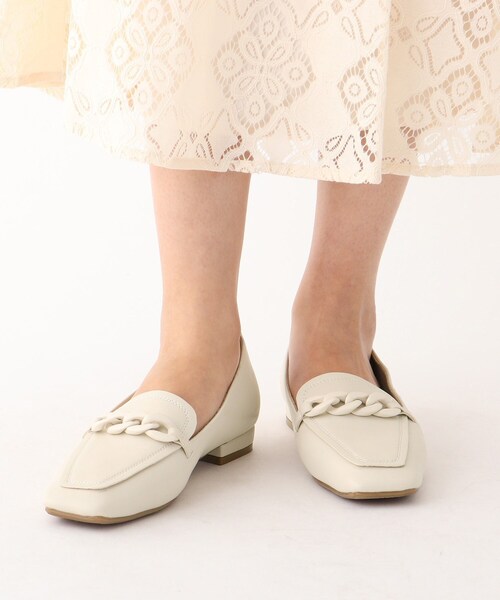 OPAQUE.CLIP(オペークドットクリップ)の「◆スクエアトゥチェーンフラットローファー(その他シューズ・レディース・ブラック/オフホワイト・02/03)」の9枚目の写真