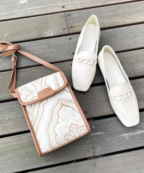 OPAQUE.CLIP(オペークドットクリップ)の「◆スクエアトゥチェーンフラットローファー(その他シューズ・レディース・ブラック/オフホワイト・02/03)」の18枚目の写真