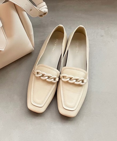 OPAQUE.CLIP(オペークドットクリップ)の「◆スクエアトゥチェーンフラットローファー(その他シューズ・レディース・ブラック/オフホワイト・02/03)」の2枚目の写真