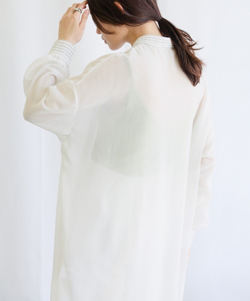 select MOCA（セレクトモカ）の「バイカラーステッチシアーガーゼロングシャツ（シャツ/ブラウス・レディース・ブラック/オフホワイト・FREE）」の4枚目の写真
