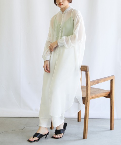 select MOCA（セレクトモカ）の「バイカラーステッチシアーガーゼロングシャツ（シャツ/ブラウス・レディース・ブラック/オフホワイト・FREE）」の15枚目の写真