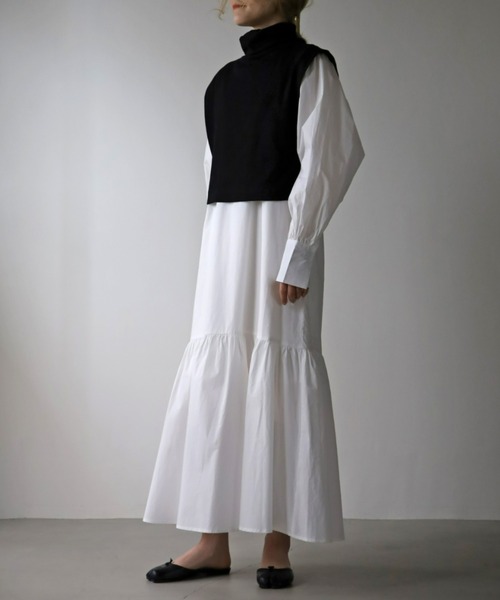 UNFIELD(アンフィールド)の「【UNFIELD】ベスト付ギャザーマーメイド切替ワンピース(ワンピース・レディース・ホワイト/ストライプ・FREE)」の13枚目の写真