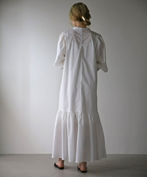 UNFIELD(アンフィールド)の「【UNFIELD】ベスト付ギャザーマーメイド切替ワンピース(ワンピース・レディース・ホワイト/ストライプ・FREE)」の10枚目の写真