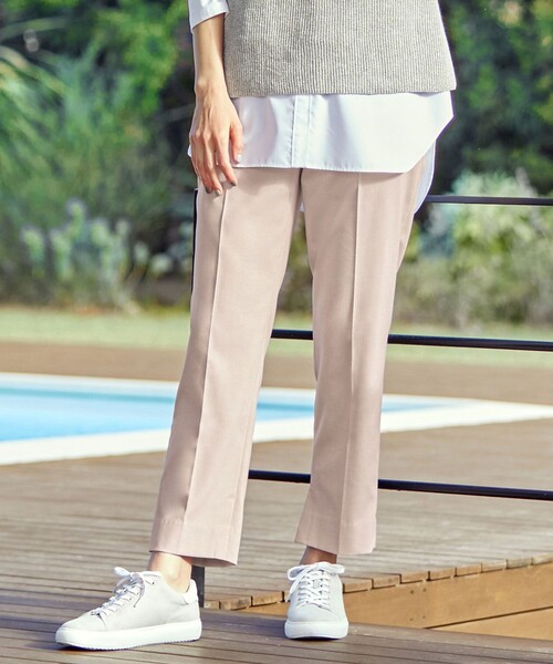 J.PRESS(ジェイプレス)の「【洗える】T/Rシャークスキン テーパード パンツ(その他パンツ・レディース・ライトグレー系/ピンク系/ダルブルー系・T13/T15/T17)」の1枚目の写真