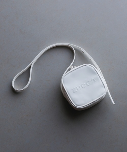 ZUCCa（ズッカ）の「コンパクトバッグ/ショルダーバッグ/ミニバッグ（ショルダーバッグ・レディース・ホワイト/ライトブルー/ブラック/ピンク/マスタード/オフホワイト/ブルー/ライトグレー/ボルドー/グリーン/ダークブラウン・FREE）」の2枚目の写真