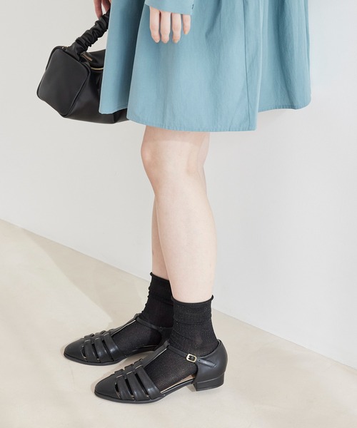 Juze（ジュゼ）の「グルカサンダル（サンダル・レディース・ブラック/ゴールド/ホワイト系その他・S/M/L）」の11枚目の写真