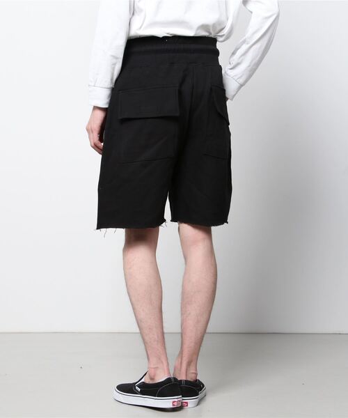 ByTheR（バイザアール）の「BYTHER 韓国ブランド ファスナーポケットハーフパンツ（その他パンツ・メンズ・ブラック・FREE）」の16枚目の写真