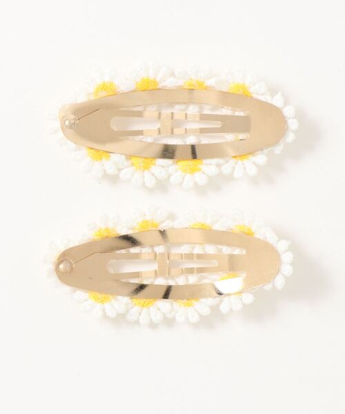 by LOVEiT(バイラビット)の「マーガレットピン(2個SET)(ヘアピン・キッズ・イエロー・FREE)」の2枚目の写真