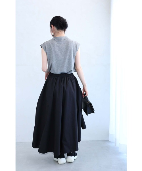 cawaii（カワイイ）の「（黒）裾から覗くチュールのダイヤカットタックロングスカート（スカート・レディース・ブラック・FREE）」の4枚目の写真