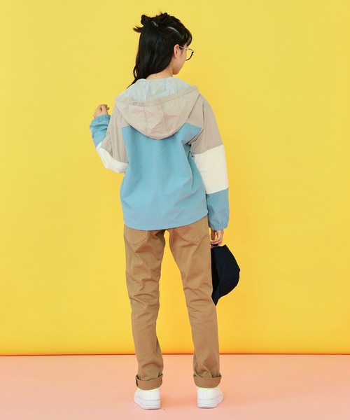 Lee(リー)の「【120-160cm】キッズ アスレチックシェルパーカ / ウィンドブレーカー(セットアップ対応)(マウンテンパーカー・キッズ・パープル系その他/チャコールグレー/ベージュ系その他/レッド系その他・120/160/140)」の21枚目の写真