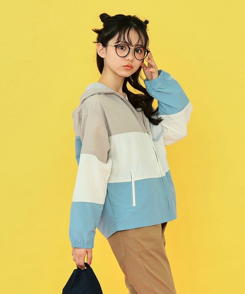 Lee(リー)の「【120-160cm】キッズ アスレチックシェルパーカ / ウィンドブレーカー(セットアップ対応)(マウンテンパーカー・キッズ・パープル系その他/チャコールグレー/ベージュ系その他/レッド系その他・120/160/140)」の12枚目の写真