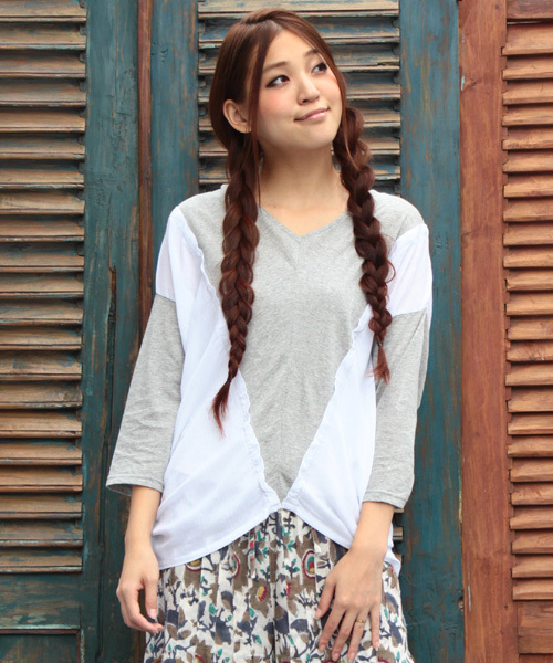 チャイハネ（チャイハネ）の「【チャイハネ】バイカラーカットソー（Tシャツ/カットソー・レディース・ブルー/イエロー/ピンク/オフホワイト・FREE）」の2枚目の写真