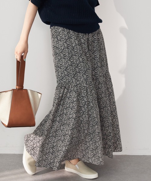 AMERICAN HOLIC(アメリカンホリック)の「丈違いティアードスカート(スカート・レディース・ブラック/ブラック系その他5/ドット/ブルー/その他14・M/L)」の5枚目の写真