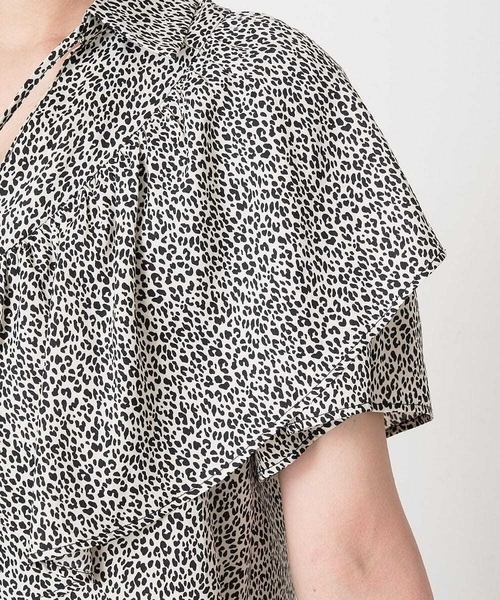 A de a.v.v(アードアー・ヴェ・ヴェ)の「襟リボンフリル柄ブラウス(シャツ/ブラウス・レディース・ホワイト/オレンジ・38/36)」の14枚目の写真