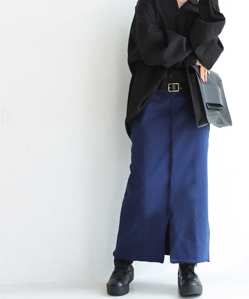 antiqua（アンティカ）の「裏毛センタースリットスカート（スカート・レディース・ブラック/ネイビー/グレー/カーキ・FREE）」の4枚目の写真