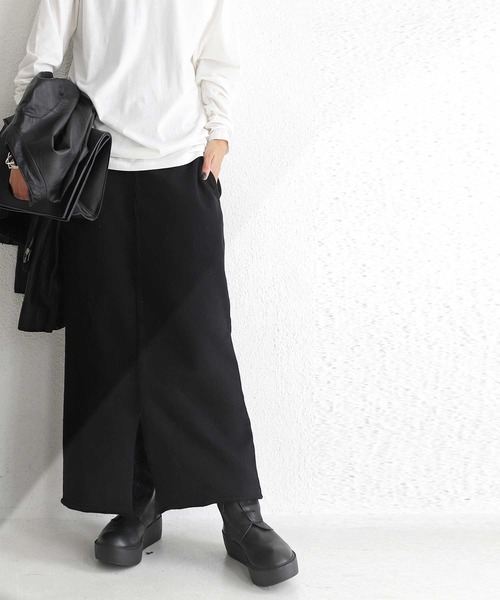 antiqua（アンティカ）の「裏毛センタースリットスカート（スカート・レディース・ブラック/ネイビー/グレー/カーキ・FREE）」の9枚目の写真