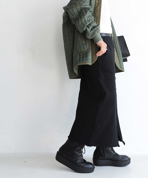antiqua（アンティカ）の「裏毛センタースリットスカート（スカート・レディース・ブラック/ネイビー/グレー/カーキ・FREE）」の8枚目の写真