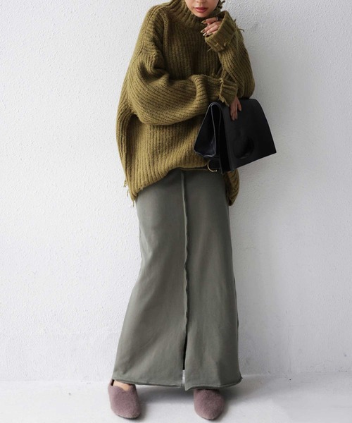 antiqua（アンティカ）の「裏毛センタースリットスカート（スカート・レディース・ブラック/ネイビー/グレー/カーキ・FREE）」の14枚目の写真