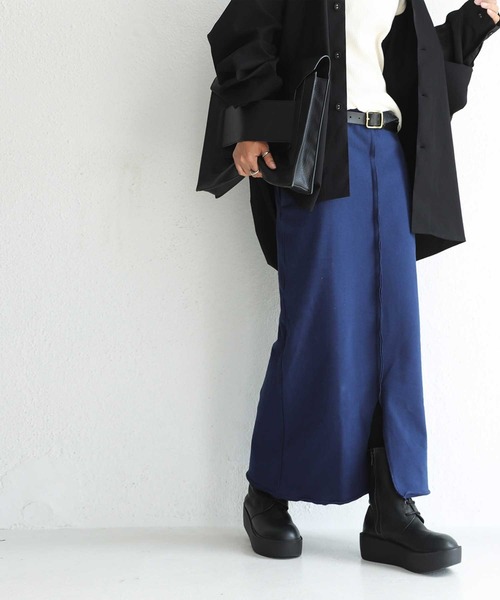 antiqua（アンティカ）の「裏毛センタースリットスカート（スカート・レディース・ブラック/ネイビー/グレー/カーキ・FREE）」の19枚目の写真