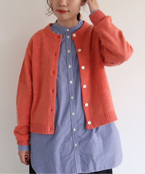 aimer le mieux（エメルミュー）の「aimer ラム/ナイロン 撚杢 クルーネックカーディガン（カーディガン/ボレロ・レディース・ブルー/グリーン/その他/サーモンピンク/キナリ・FREE）」の4枚目の写真