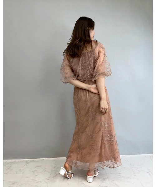 Brownie(ブラウニー)の「Brownie インナーSET フラワーチュール バルーンシアーブラウス(シャツ/ブラウス・レディース・ブラック/ブラウン/アイボリー/グレイッシュブルー・FREE)」の20枚目の写真