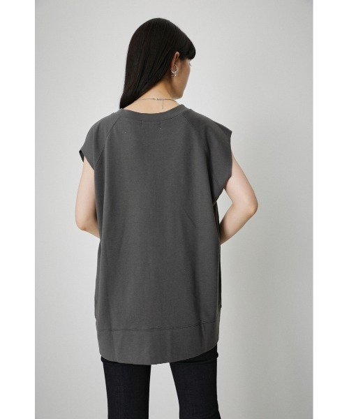 AZUL by moussy（アズールバイマウジー）の「COLLEGE PRINT SLEEVELESS TOPS/カレッジプリントスリーブレストップス（タンクトップ・レディース・チャコールグレー/ベージュ/杢グレー・FREE）」の10枚目の写真