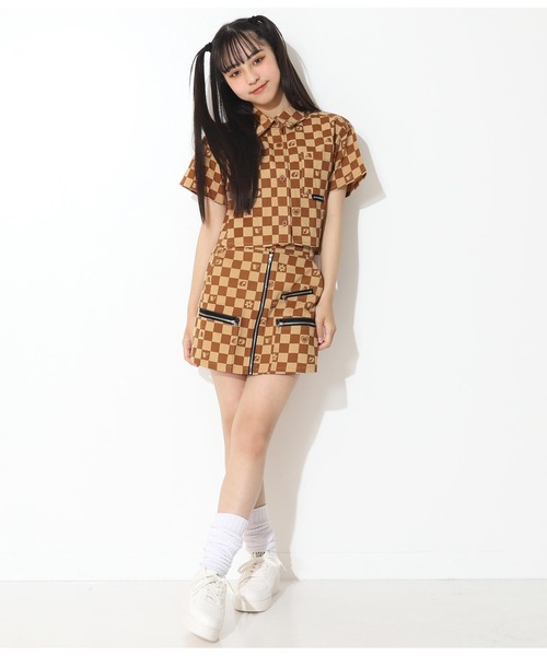ANAP GiRL(アナップガール)の「モチーフチェッカー柄ショートシャツ【セットアップ着用可】(シャツ/ブラウス・キッズ・ベージュ/グリーン・S/M/XS)」の7枚目の写真