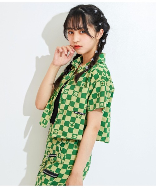 ANAP GiRL(アナップガール)の「モチーフチェッカー柄ショートシャツ【セットアップ着用可】(シャツ/ブラウス・キッズ・ベージュ/グリーン・S/M/XS)」の11枚目の写真