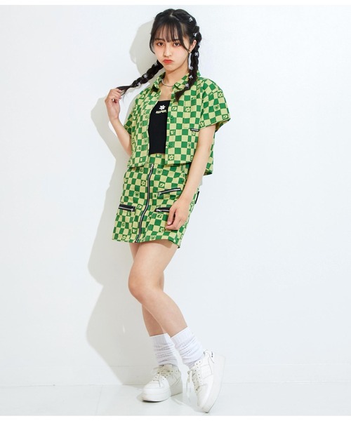 ANAP GiRL(アナップガール)の「モチーフチェッカー柄ショートシャツ【セットアップ着用可】(シャツ/ブラウス・キッズ・ベージュ/グリーン・S/M/XS)」の9枚目の写真