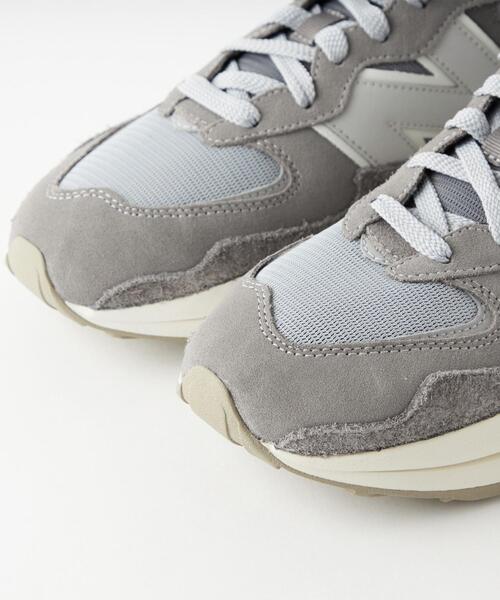 NEW BALANCE（ニューバランス）の「＜ New Balance ＞M5740 スニーカー（スニーカー・レディース・ブラック/ベージュ/グレー・22.5cm/23cm/23.5cm/24cm/24.5cm/25cm）」の11枚目の写真