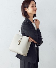 ロゴプレートミニバッグ