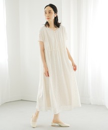 PUAL CE CIN | 清潔感と品の良さが漂う華やぎレースワンピース(ワンピース)