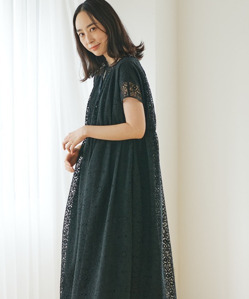 PUAL CE CIN（ピュアルセシン）の「清潔感と品の良さが漂う華やぎレースワンピース（ワンピース・レディース・ブラック/アイボリー・FREE）」の5枚目の写真