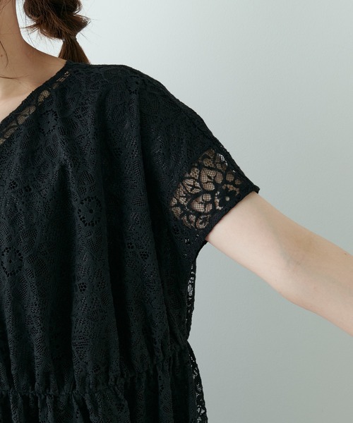 PUAL CE CIN（ピュアルセシン）の「清潔感と品の良さが漂う華やぎレースワンピース（ワンピース・レディース・ブラック/アイボリー・FREE）」の16枚目の写真