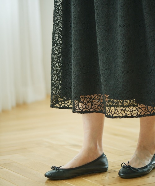 PUAL CE CIN（ピュアルセシン）の「清潔感と品の良さが漂う華やぎレースワンピース（ワンピース・レディース・ブラック/アイボリー・FREE）」の4枚目の写真